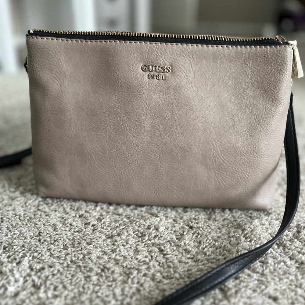 Guess Crossbody Bag